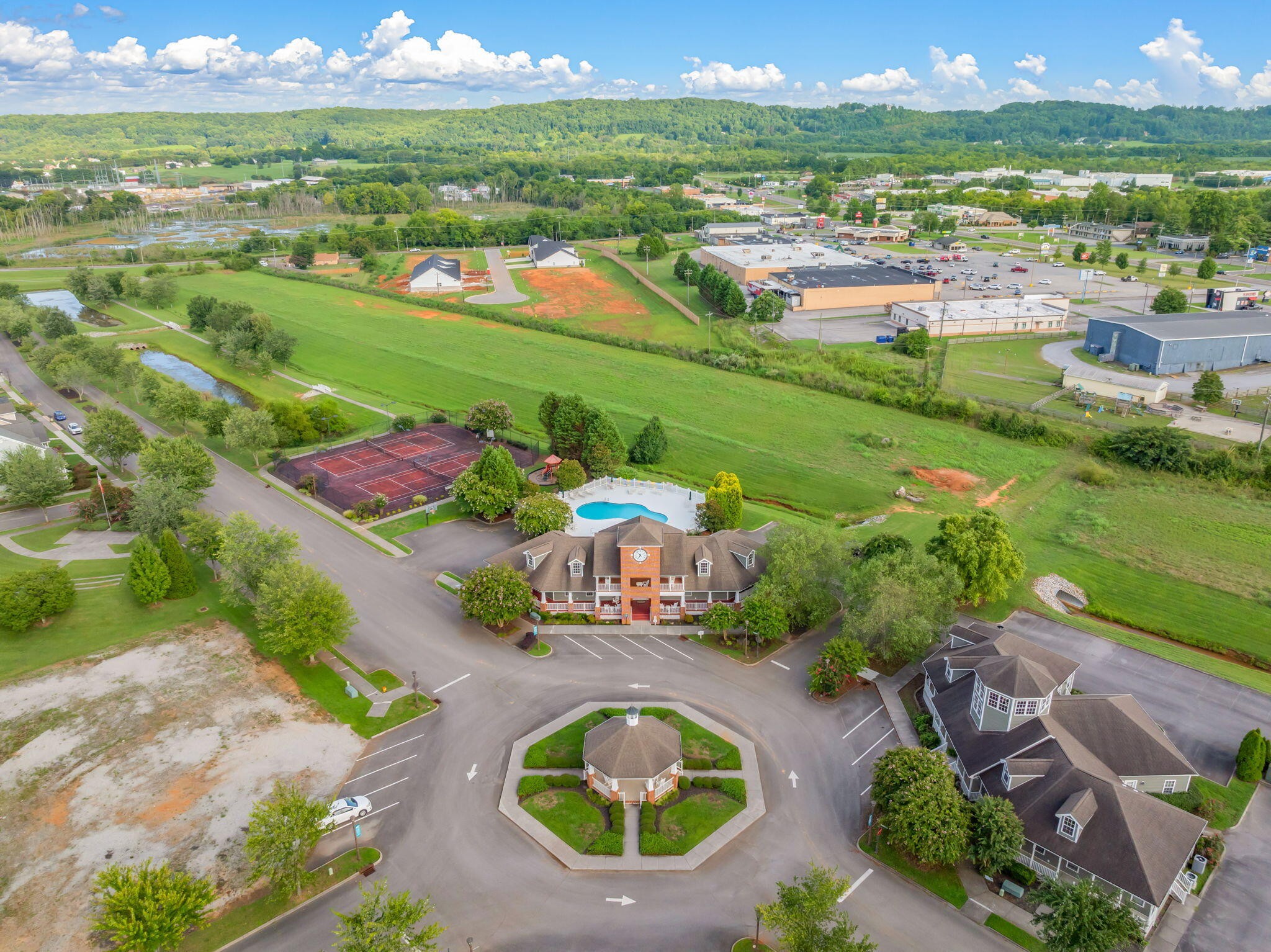 924 Stratford Avenue Sweetwater TN 37874