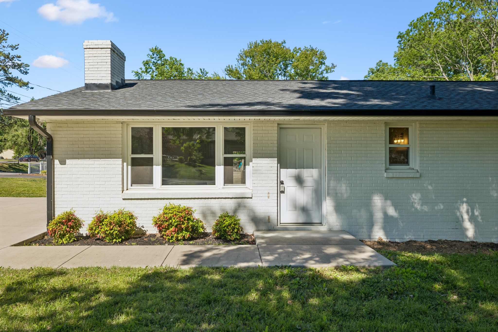 400 Highway 76 White House TN 37188