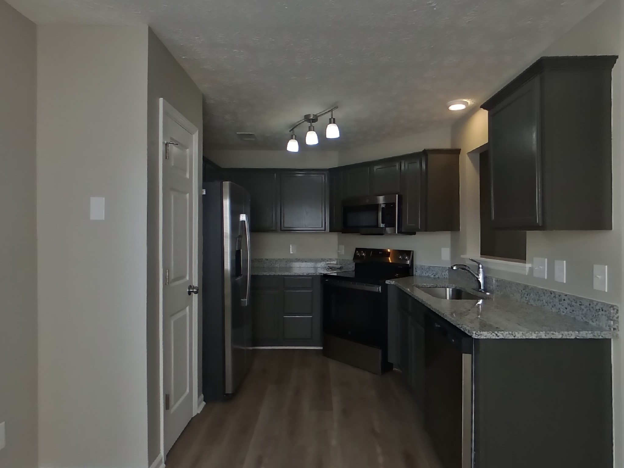 1956 Port James Circle Antioch TN 37013