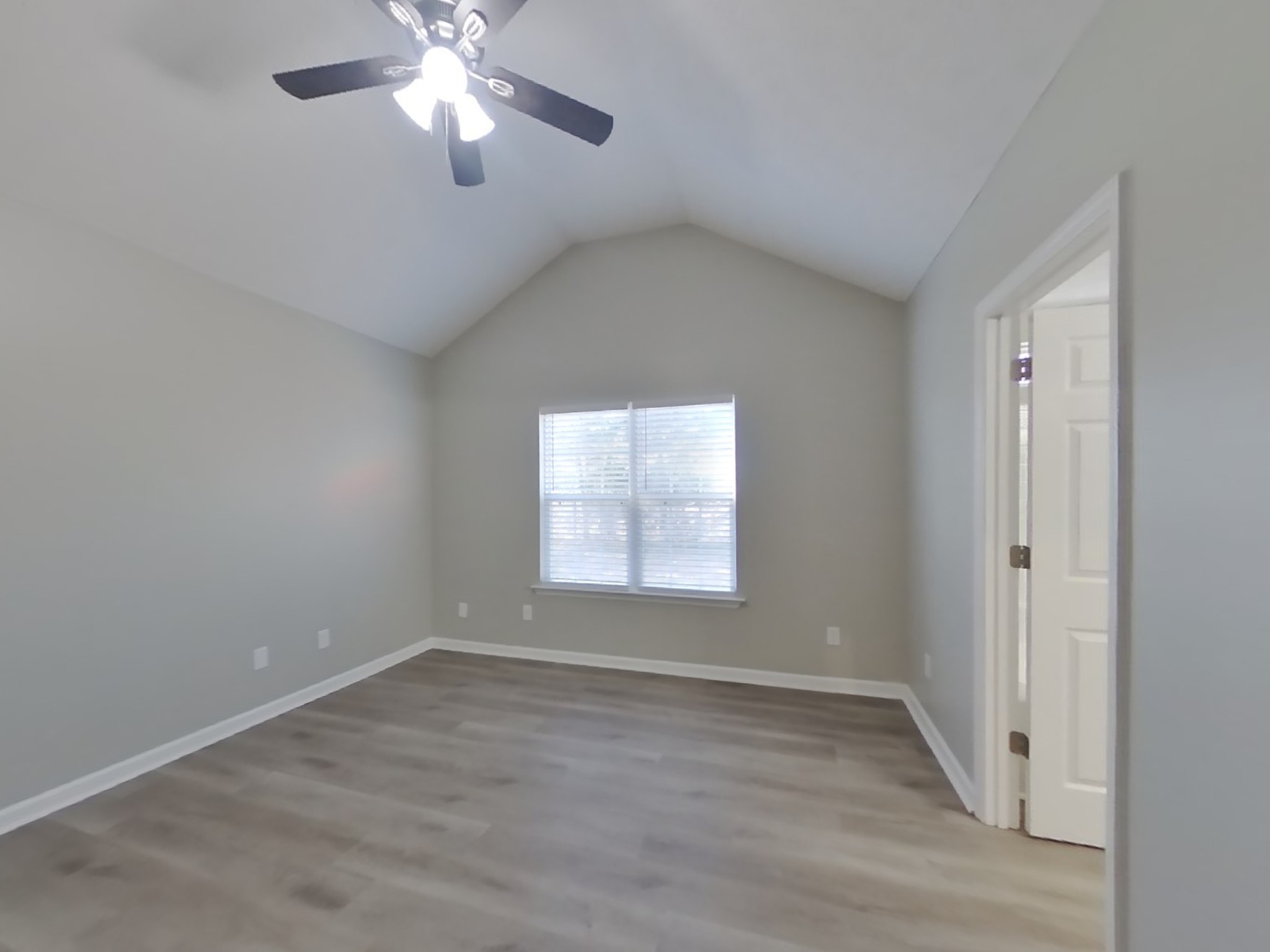 1956 Port James Circle Antioch TN 37013