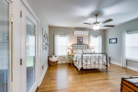 1718 Hillview Drive Columbia TN 38401