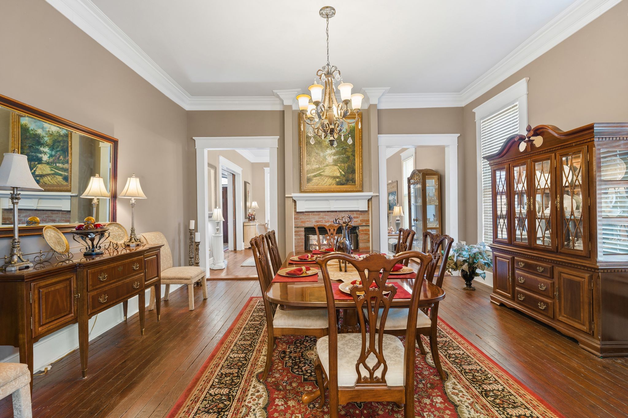 554 E Main Street Jackson TN 38301