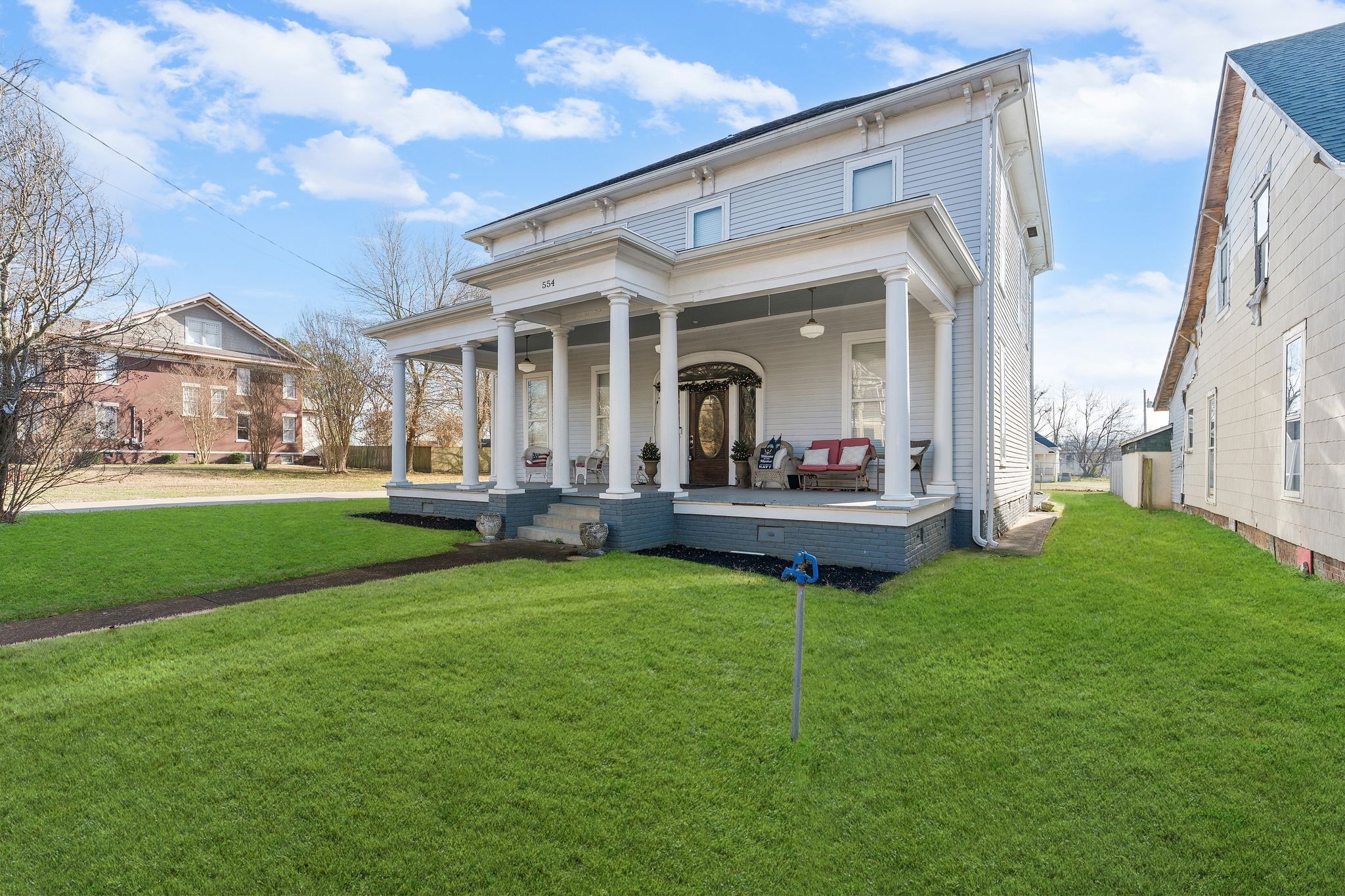 554 E Main Street Jackson TN 38301