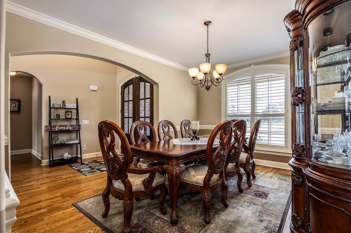 201 Carellton Drive Gallatin TN 37066