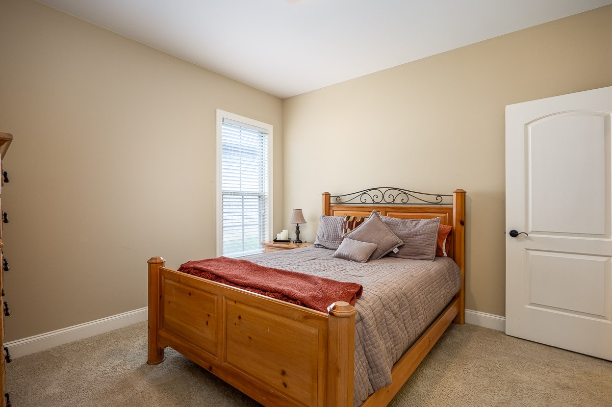 201 Carellton Drive Gallatin TN 37066