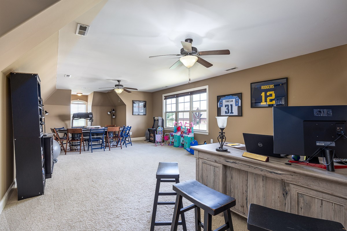 201 Carellton Drive Gallatin TN 37066