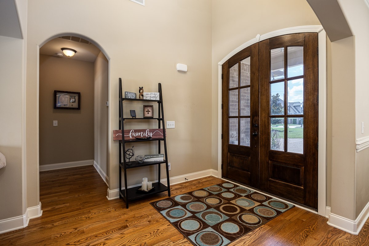 201 Carellton Drive Gallatin TN 37066