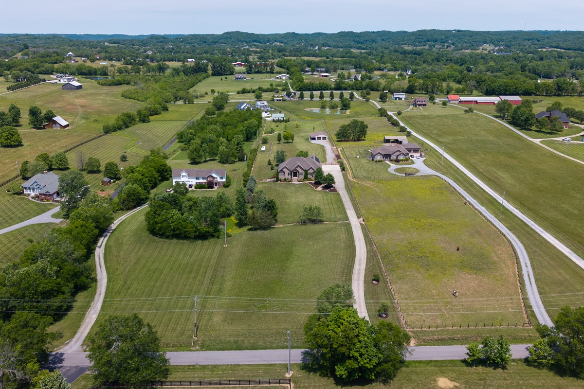1196 Liberty Lane Gallatin TN 37066