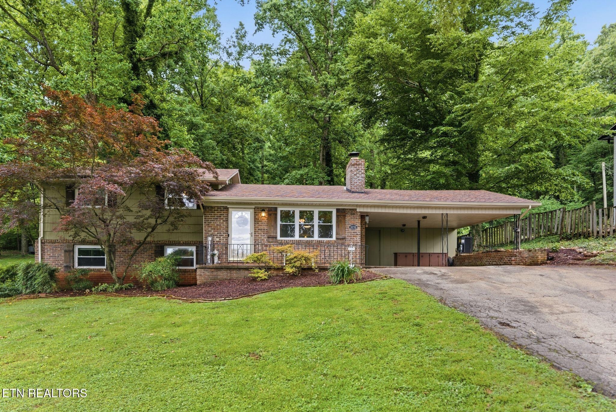 3215 Mount Vernon Drive Knoxville TN 37920