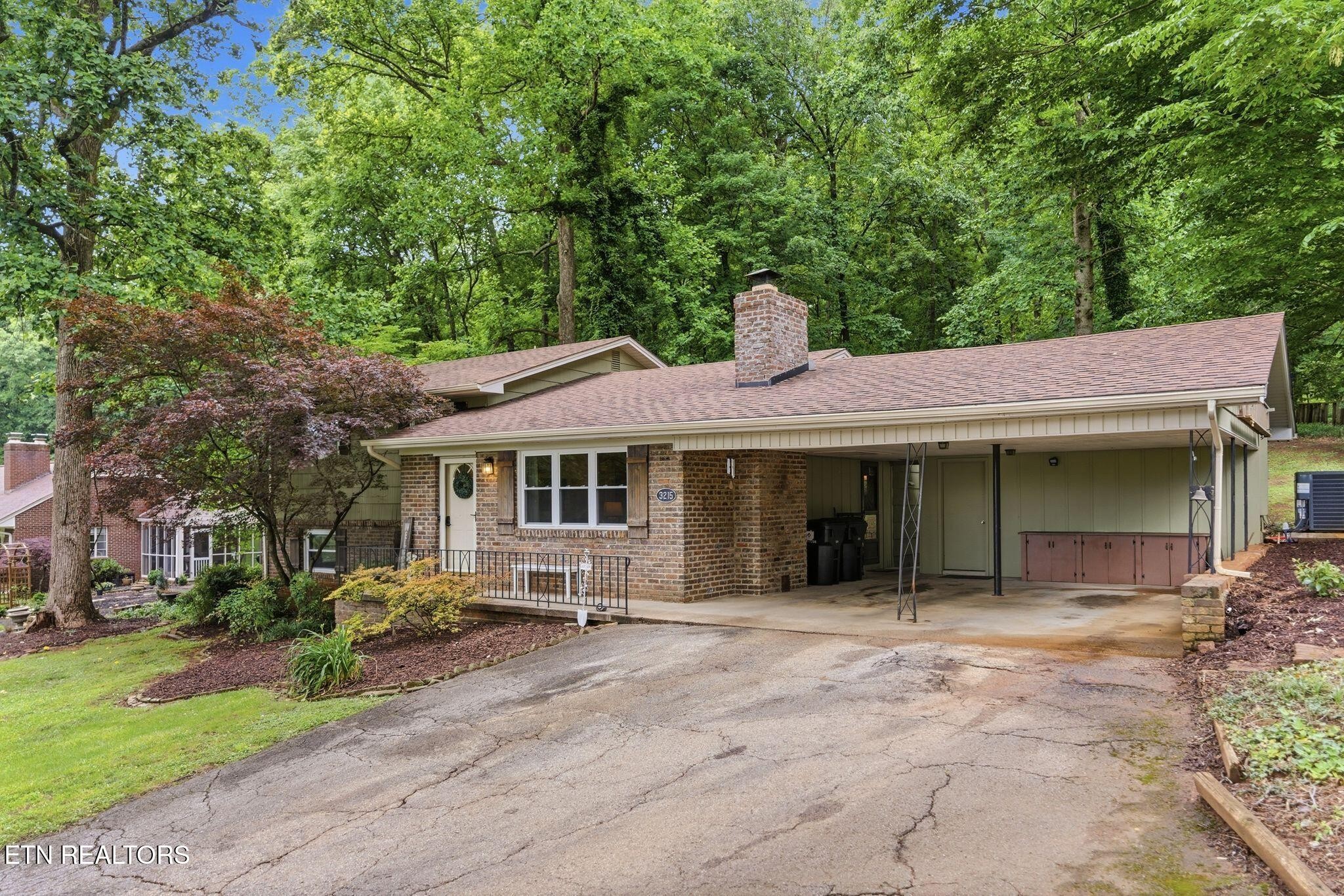 3215 Mount Vernon Drive Knoxville TN 37920