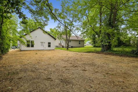 698 19th Ave, W Springfield TN 37172