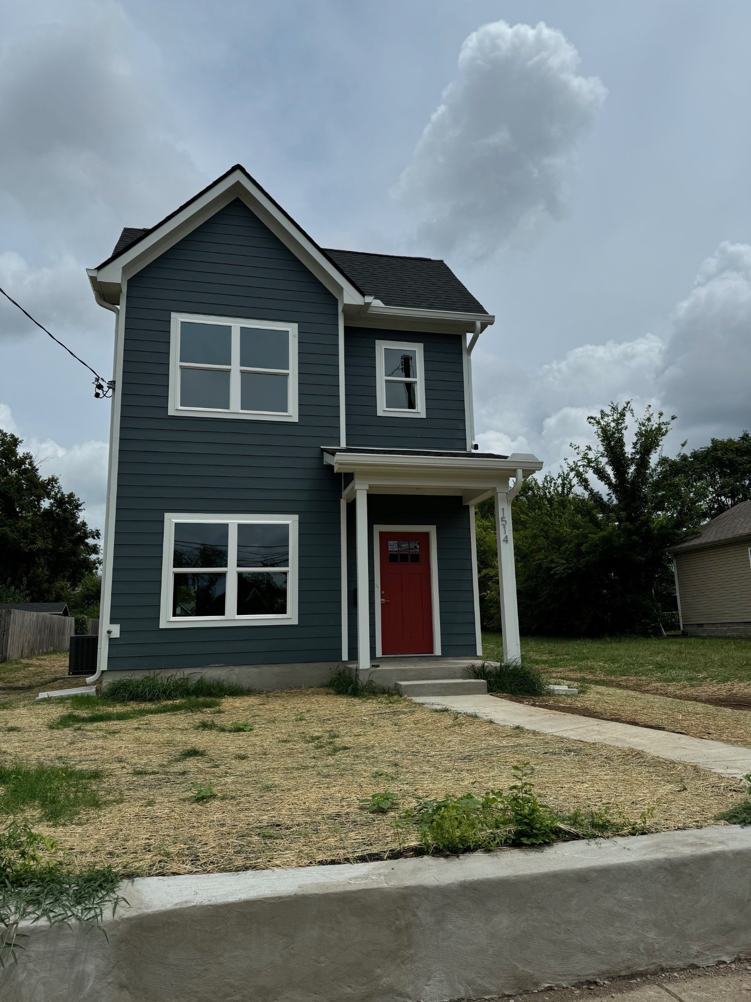 1514 14th Ave, N Nashville TN 37208
