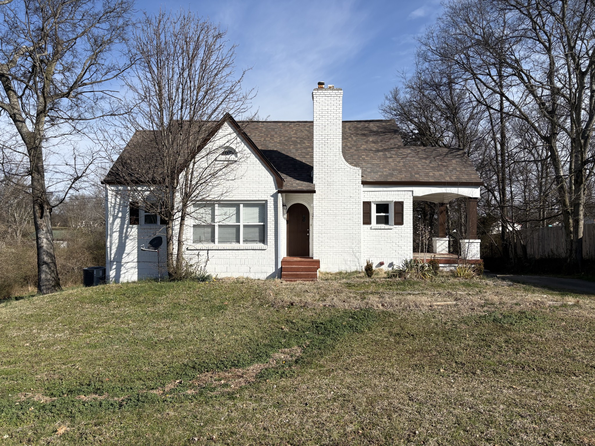 1236 W Commerce Street Lewisburg TN 37091