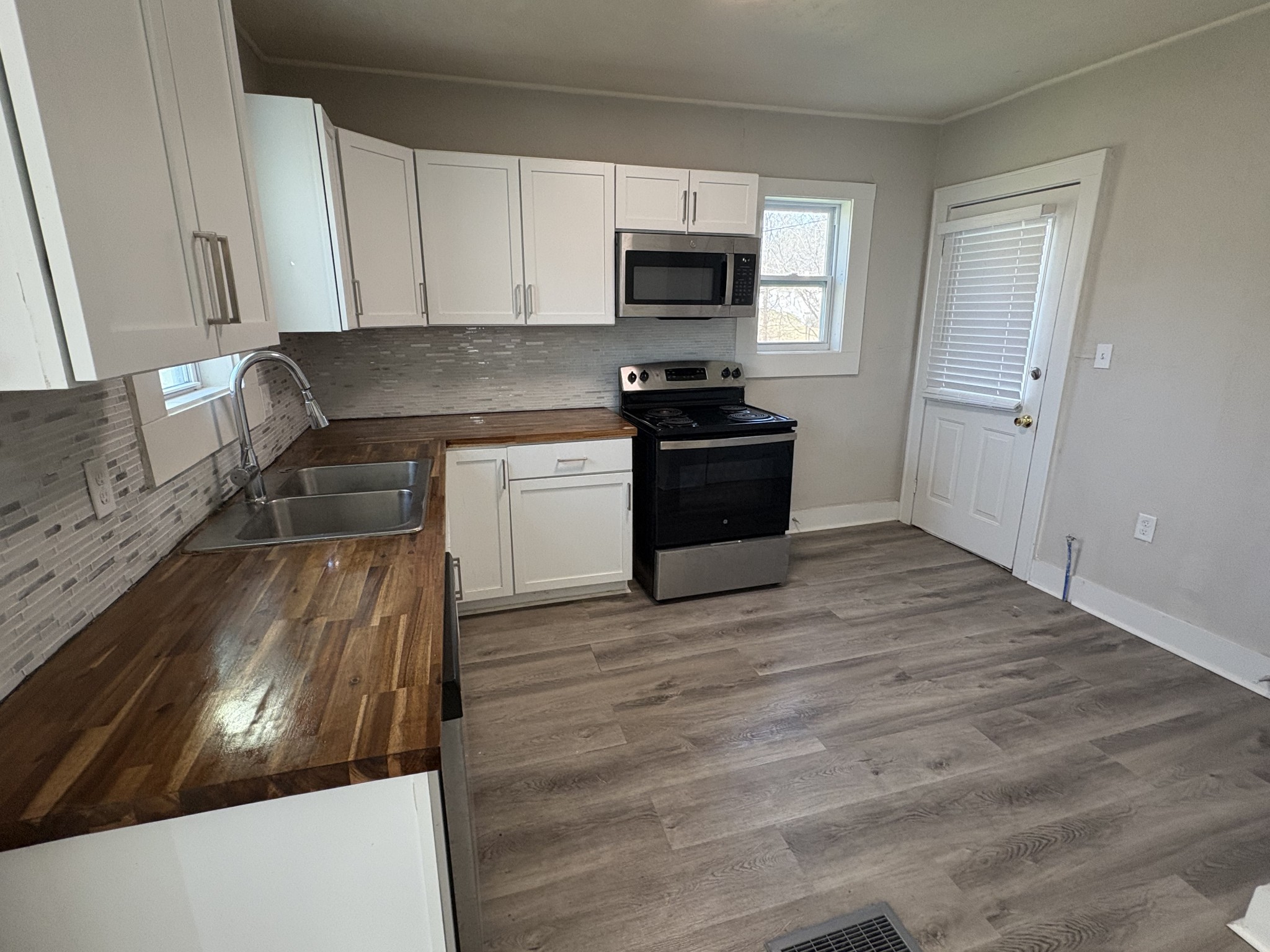 1236 W Commerce Street Lewisburg TN 37091