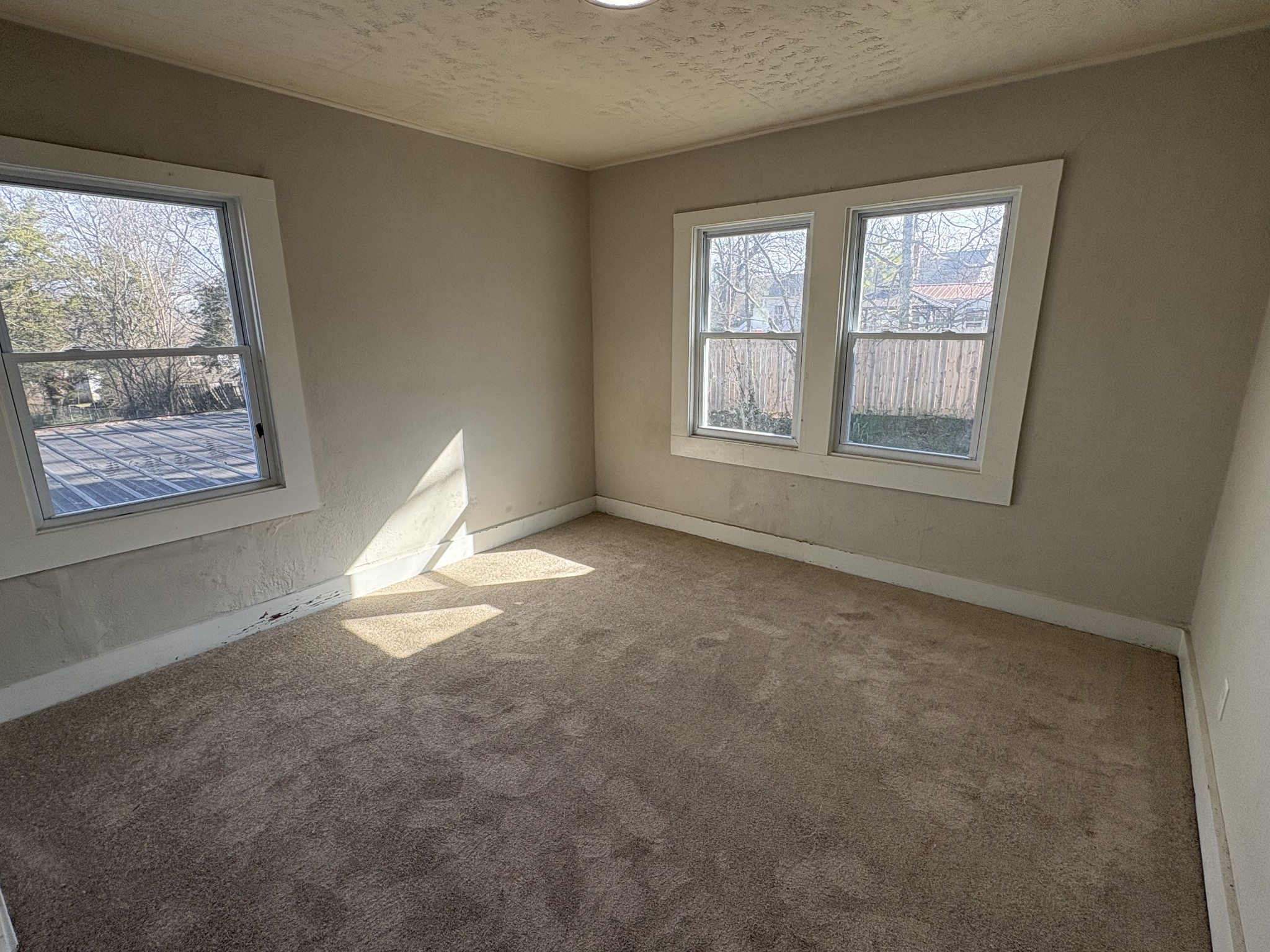 1236 W Commerce Street Lewisburg TN 37091