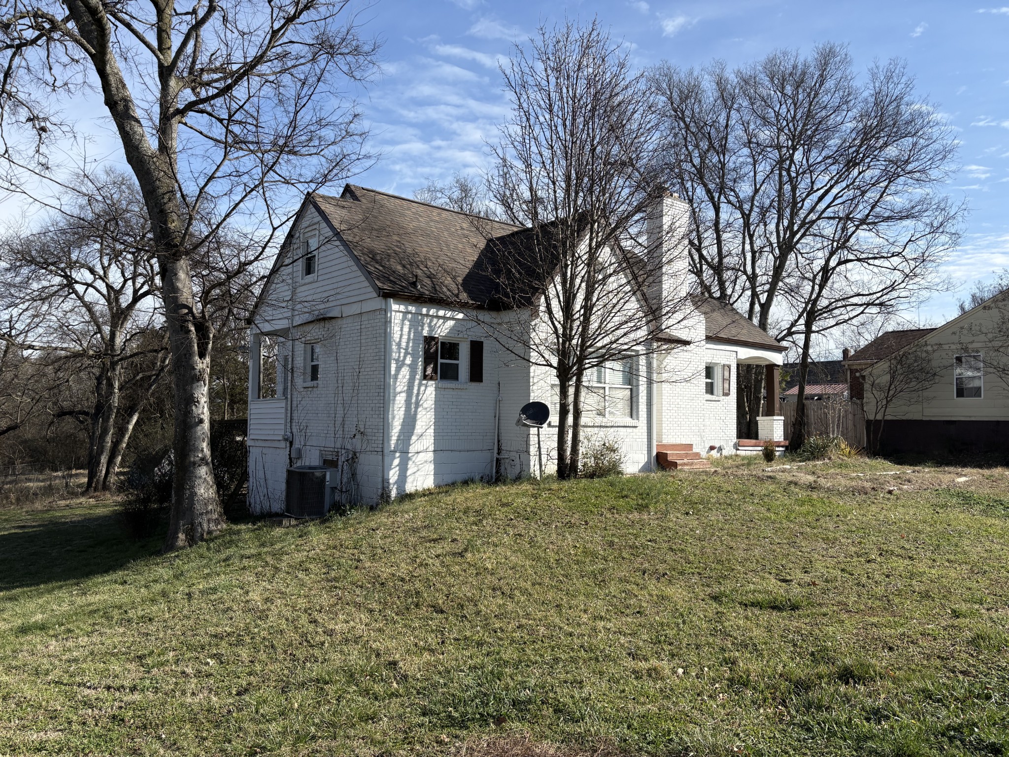1236 W Commerce Street Lewisburg TN 37091