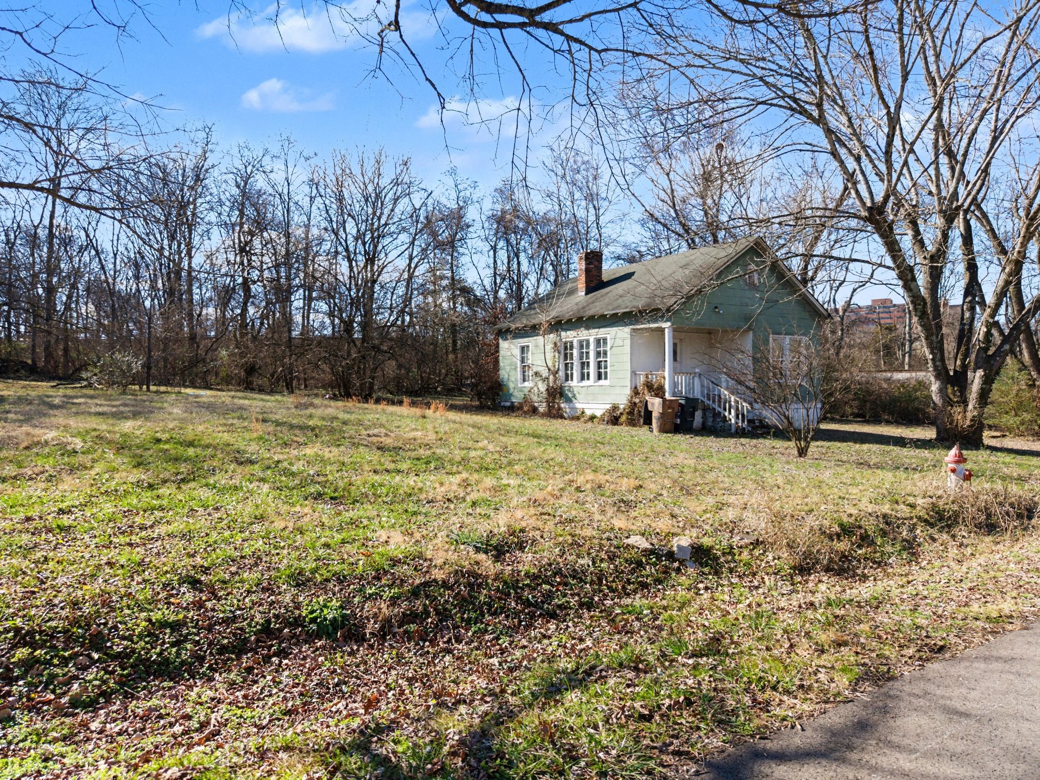 716 Gillock Street Nashville TN 37216