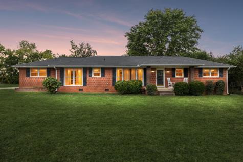 722 Castle Heights Avenue Lebanon TN 37087