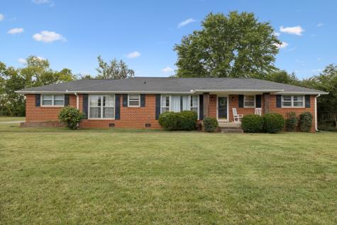 722 Castle Heights Avenue Lebanon TN 37087