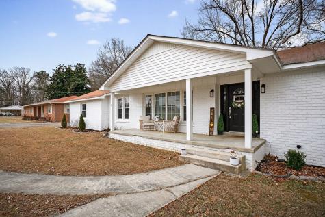 407 Whaley Street Smithville TN 37166