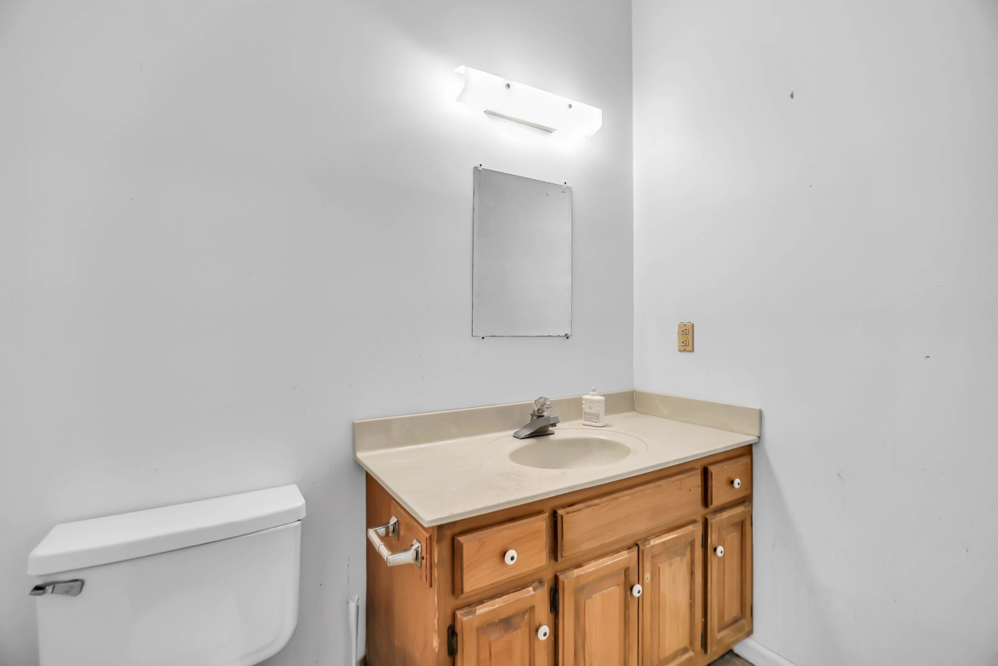 5 Industrial Park Drive Hendersonville TN 37075