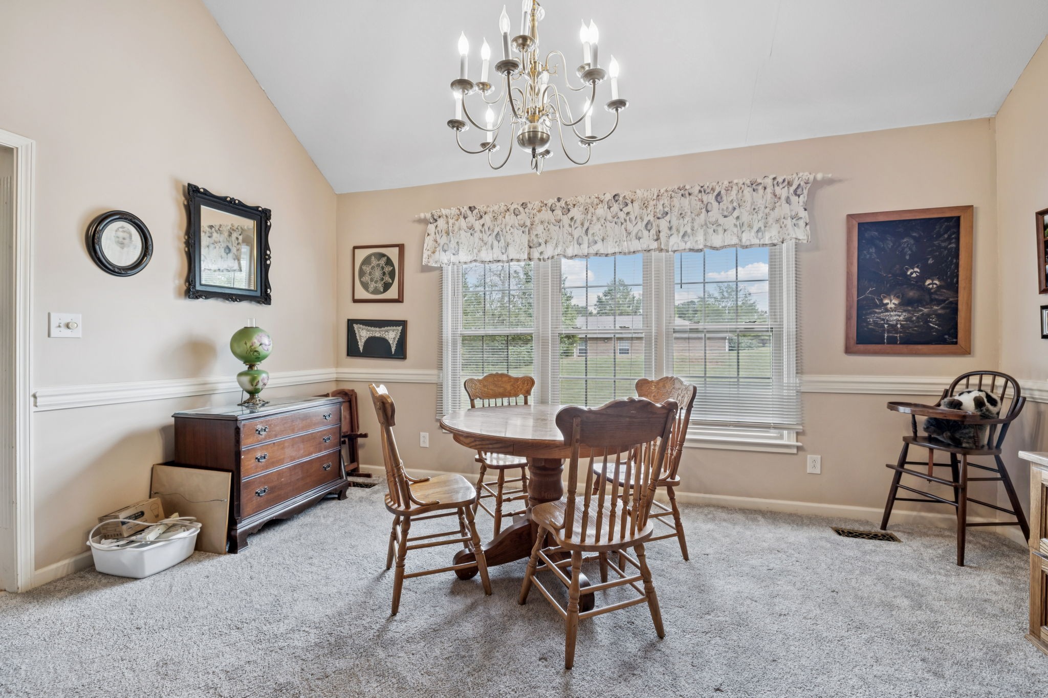 1818 Memorial Drive Clarksville TN 37043