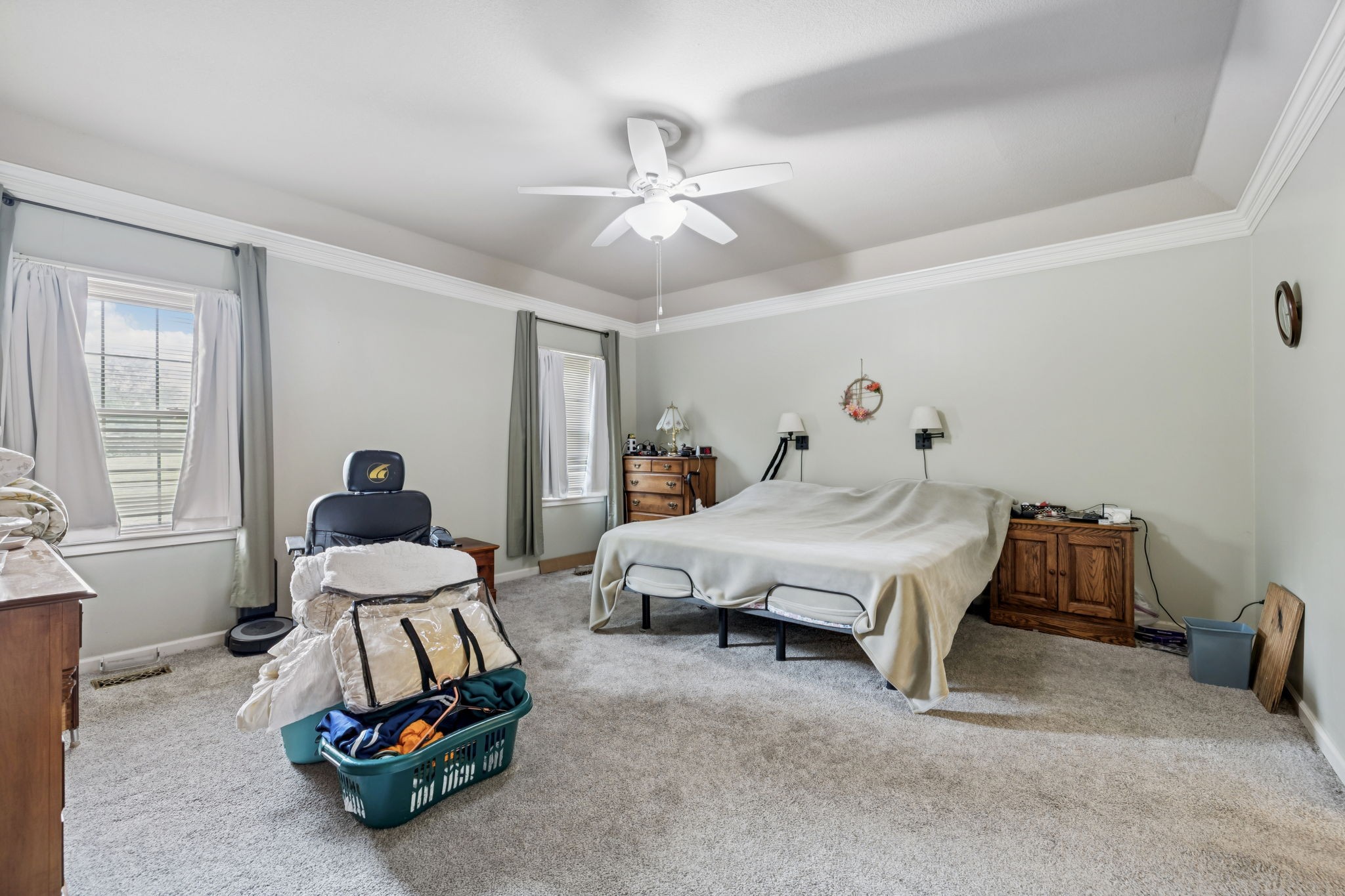 1818 Memorial Drive Clarksville TN 37043