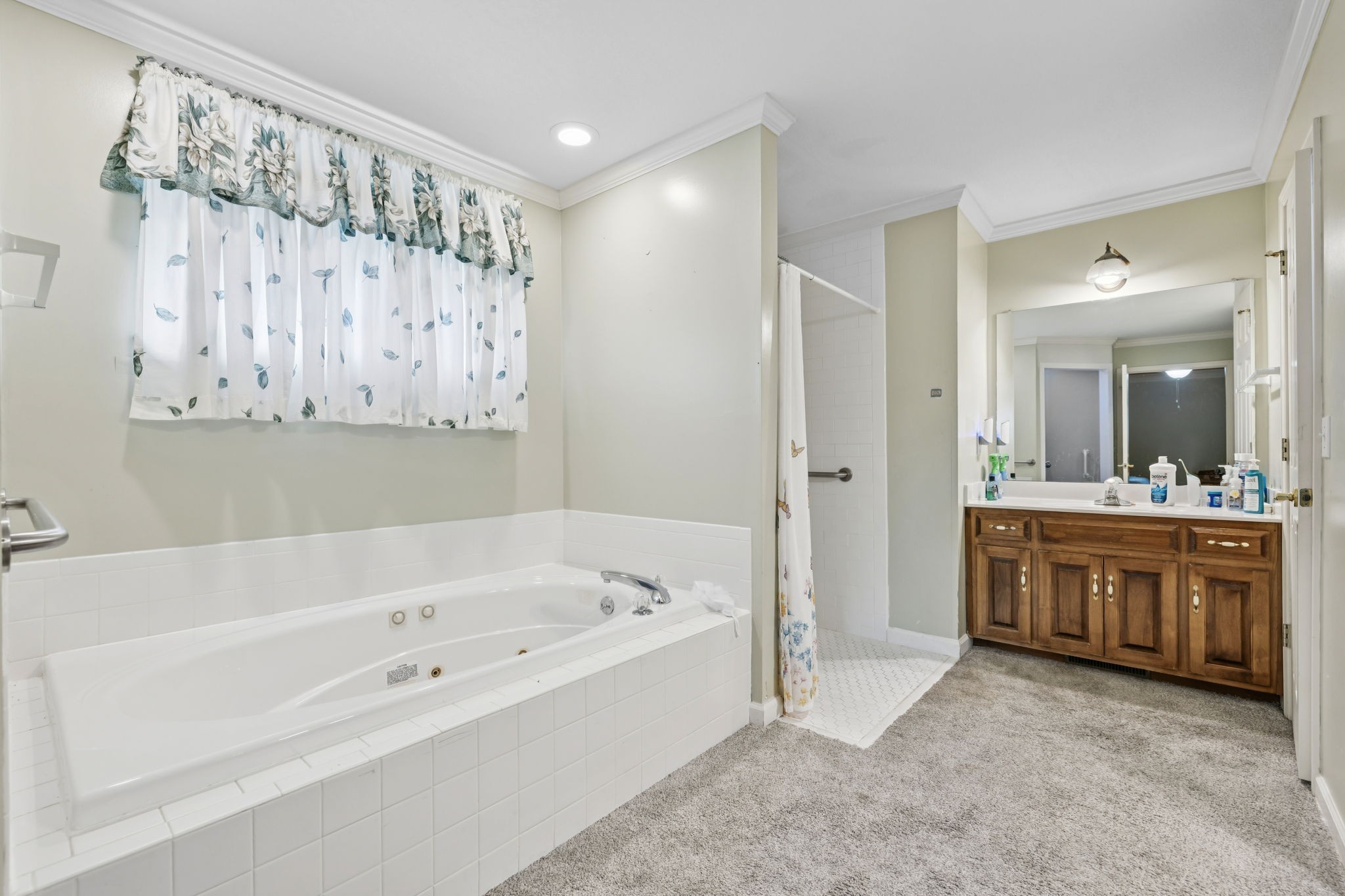 1818 Memorial Drive Clarksville TN 37043