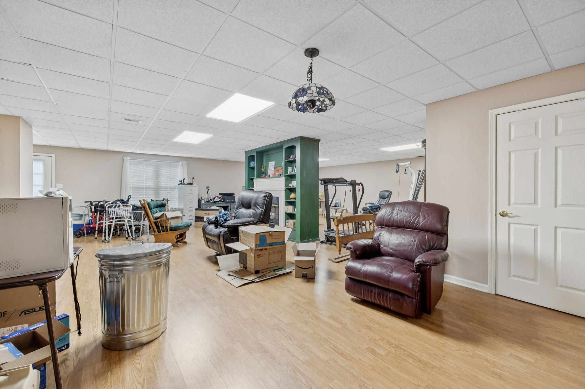 1818 Memorial Drive Clarksville TN 37043