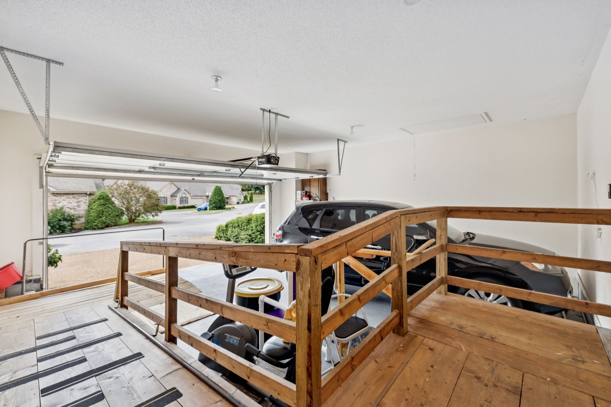 1818 Memorial Drive Clarksville TN 37043