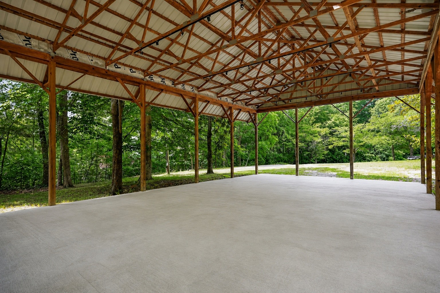 5682 Pates Ford Road Smithville TN 37166