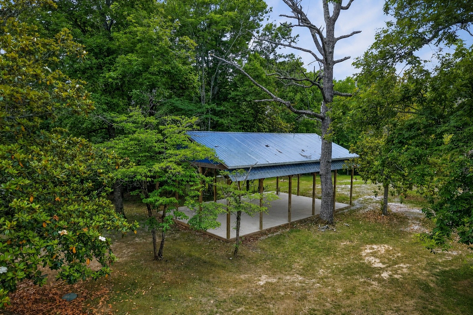 5682 Pates Ford Road Smithville TN 37166