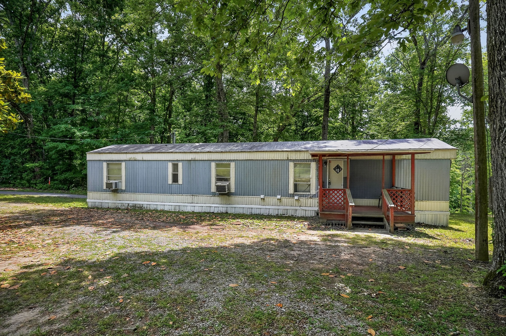 5682 Pates Ford Road Smithville TN 37166