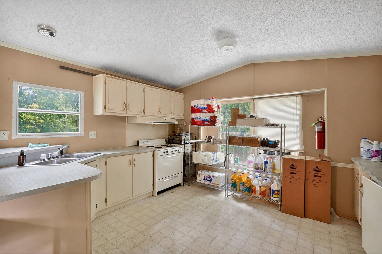 5682 Pates Ford Road Smithville TN 37166