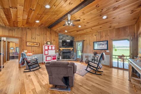 251 Falcon Drive Decherd TN 37324