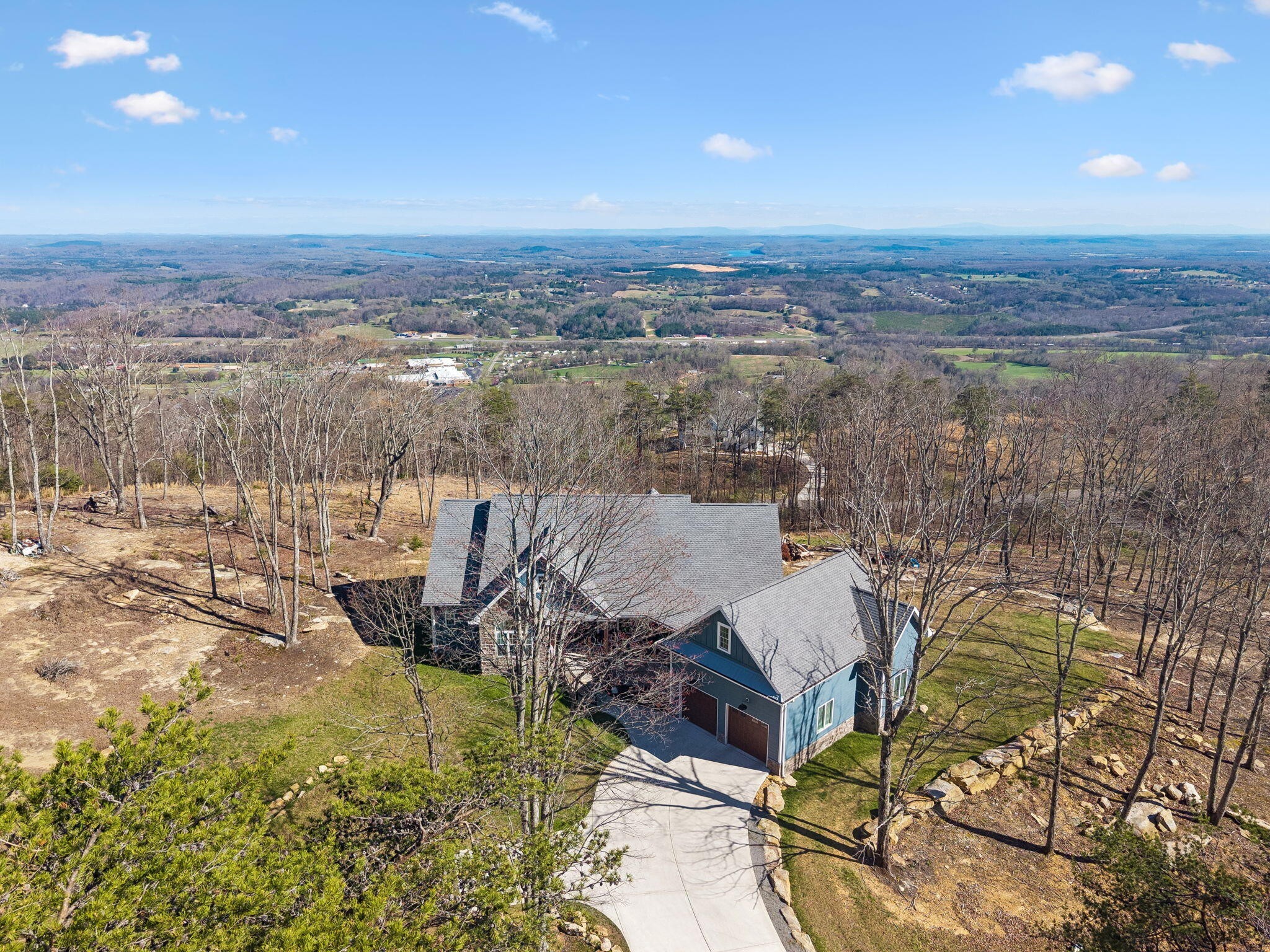 230 Duckwood Lane Evensville TN 37332