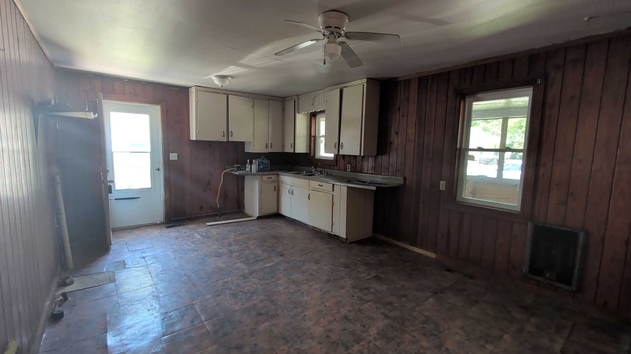 1305 Jones Street Dyersburg TN 38024