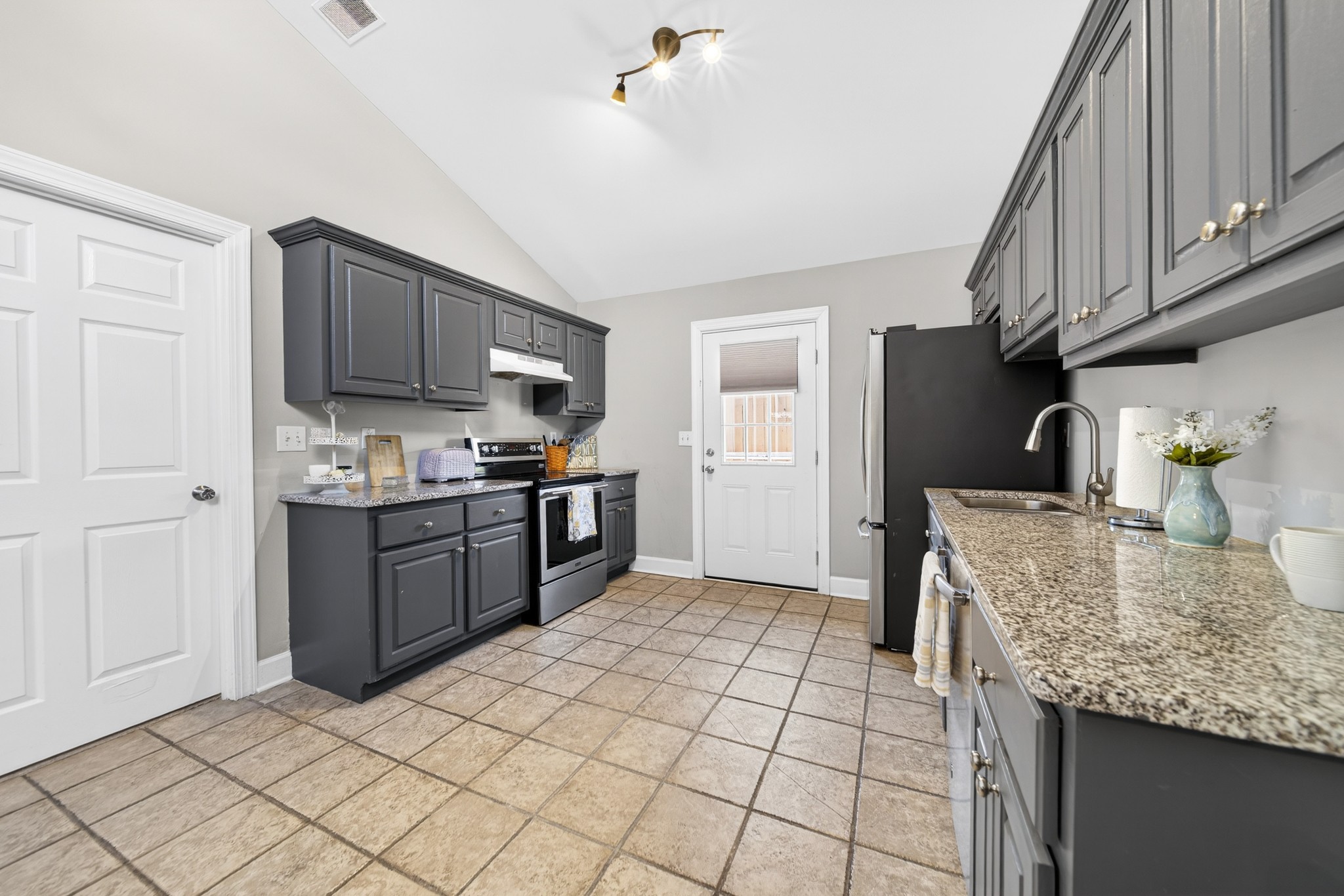 138 Cambridge Drive Gallatin TN 37066