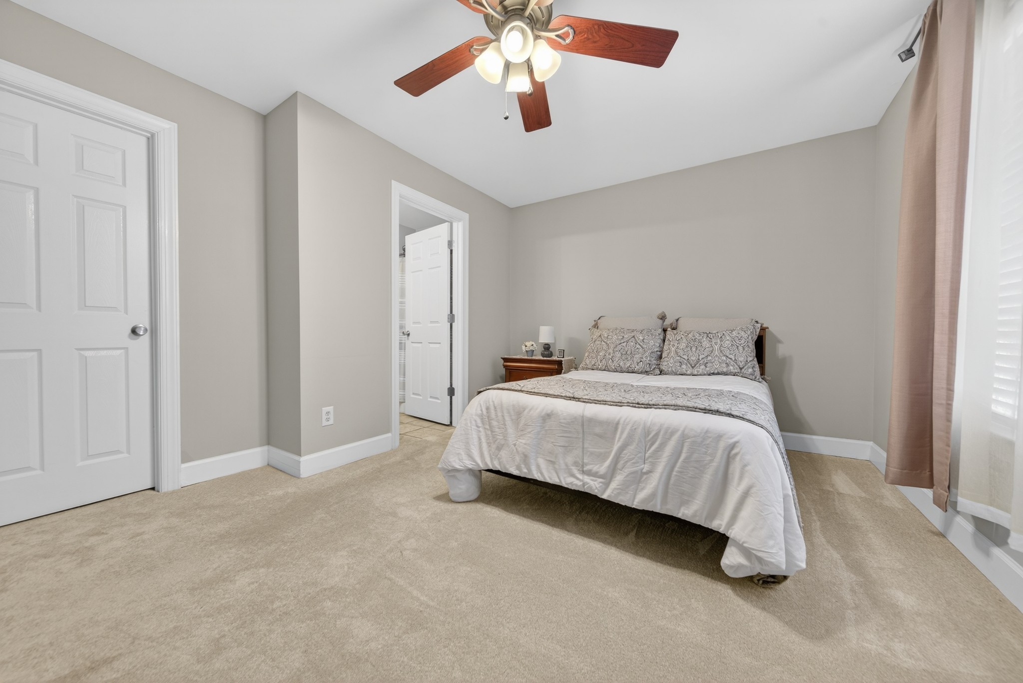 138 Cambridge Drive Gallatin TN 37066