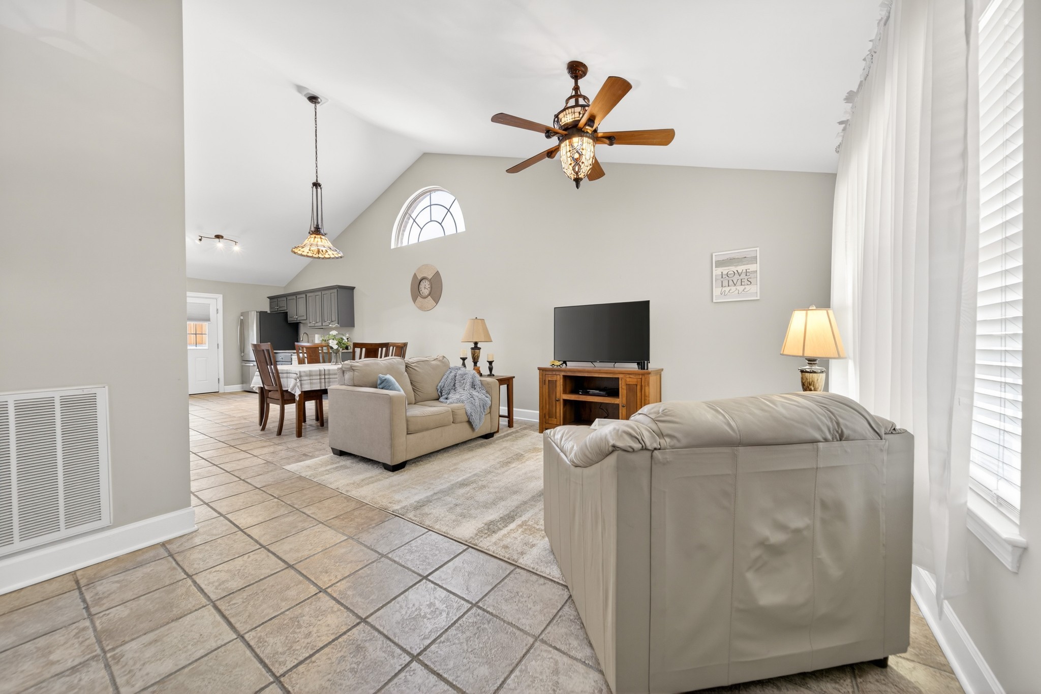 138 Cambridge Drive Gallatin TN 37066