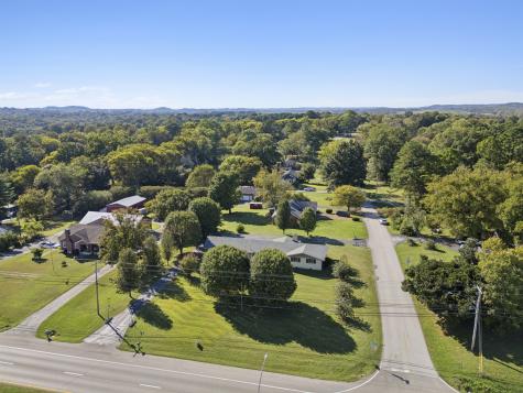 1207 Nashville Highway Columbia TN 38401