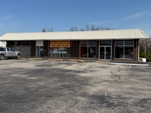 911 S College Street Winchester TN 37398