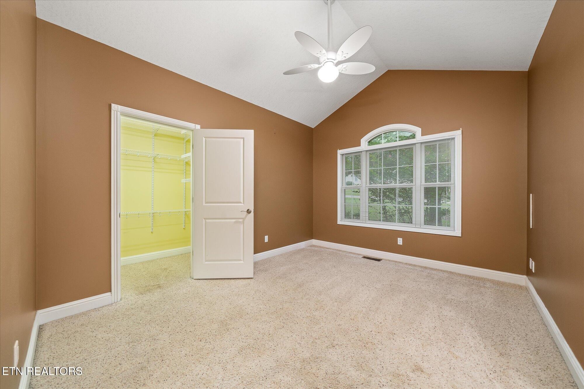 172 Sandpiper Loop Crossville TN 38555