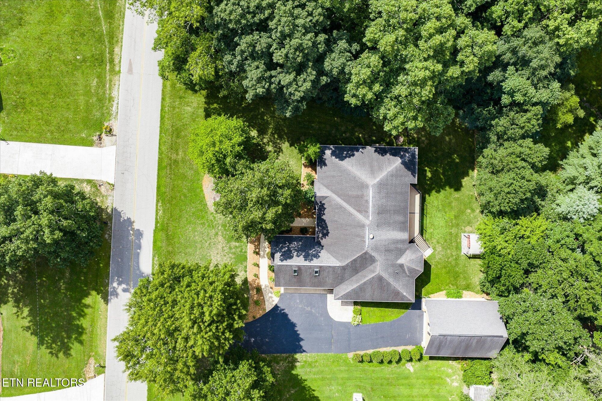 172 Sandpiper Loop Crossville TN 38555