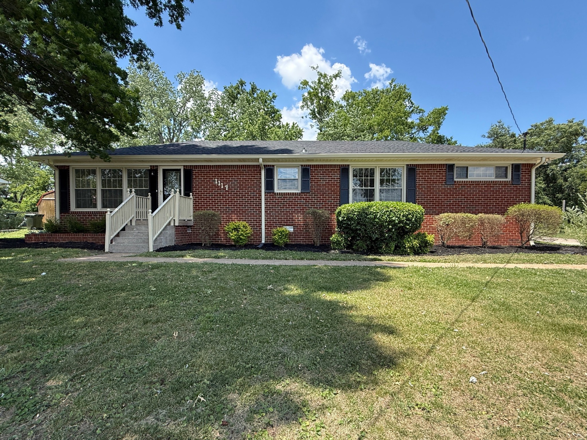 1117 Peninsula Drive Gallatin TN 37066