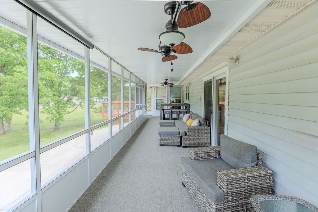 263 River Oaks Drive Sparta TN 38583