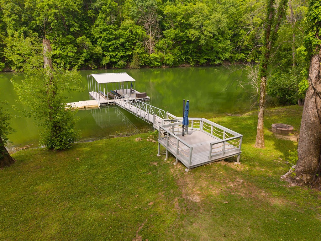 263 River Oaks Drive Sparta TN 38583