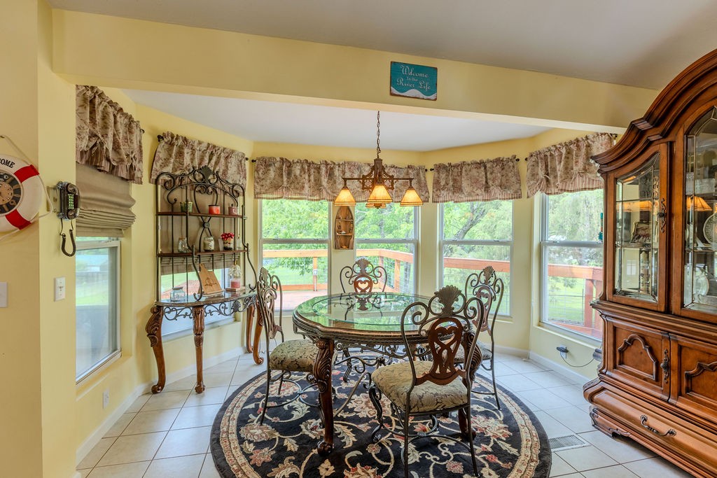 263 River Oaks Drive Sparta TN 38583