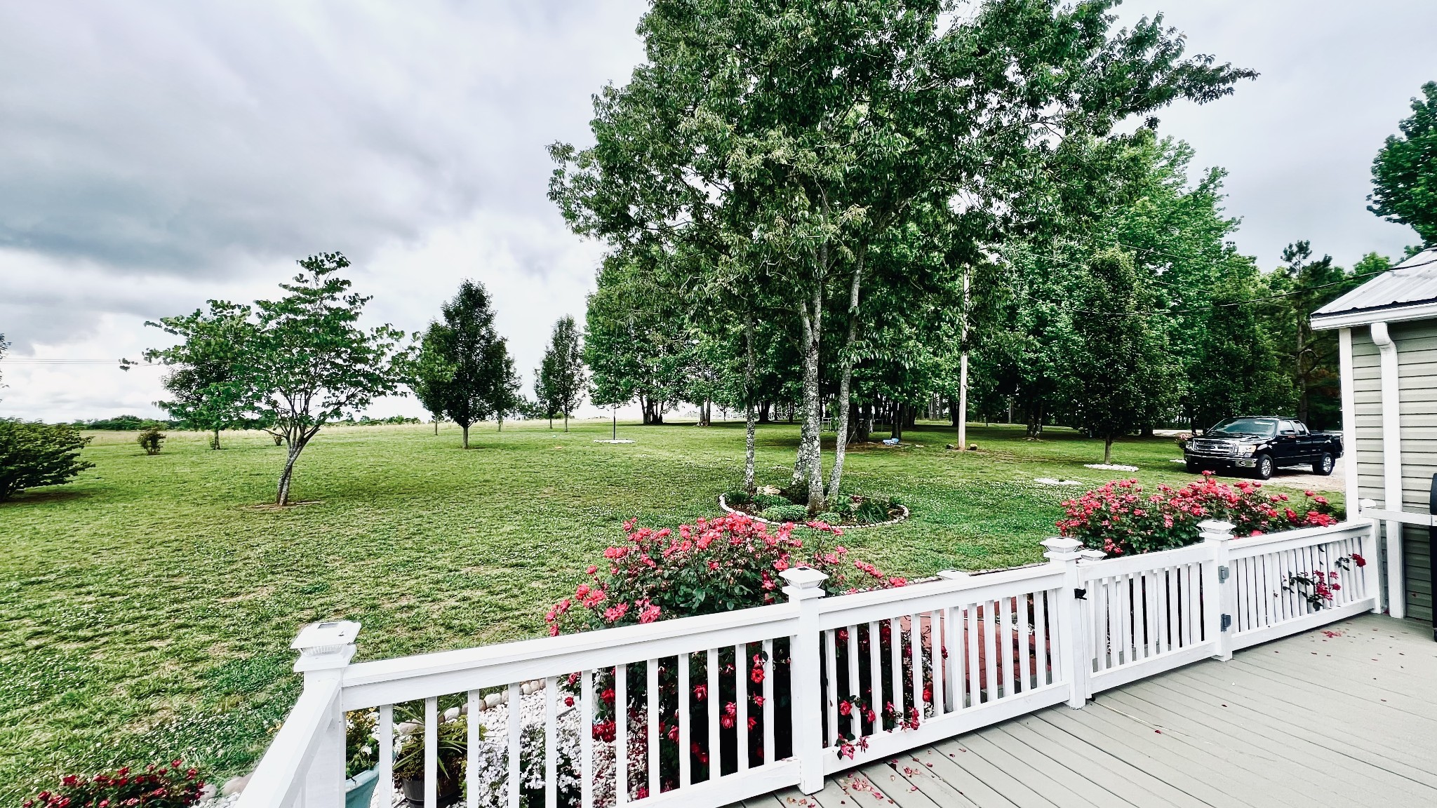 147 Paul Spears Road Summertown TN 38483