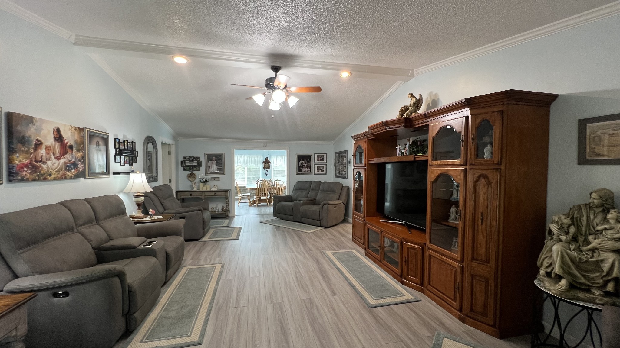 147 Paul Spears Road Summertown TN 38483